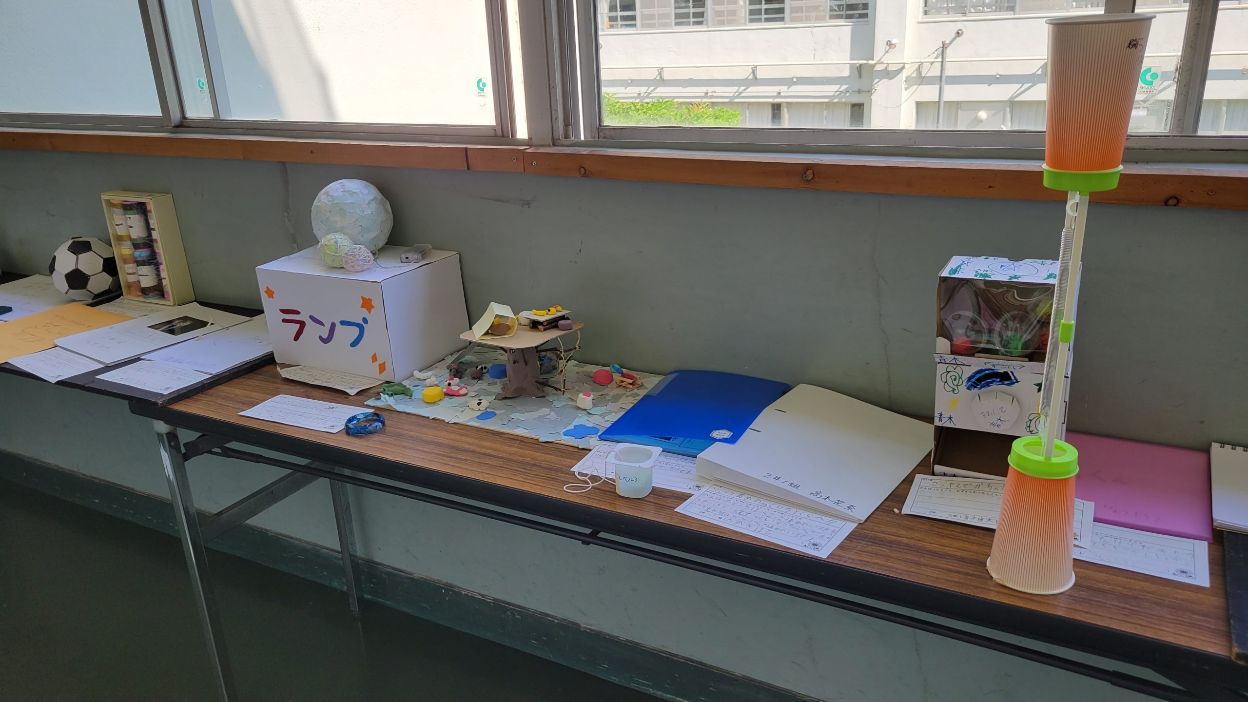 ２年生　自由研究作品展