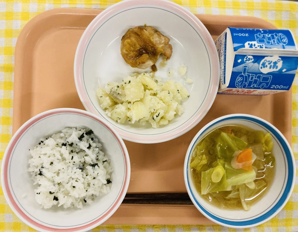 ついに登場！！ごはん給食！！