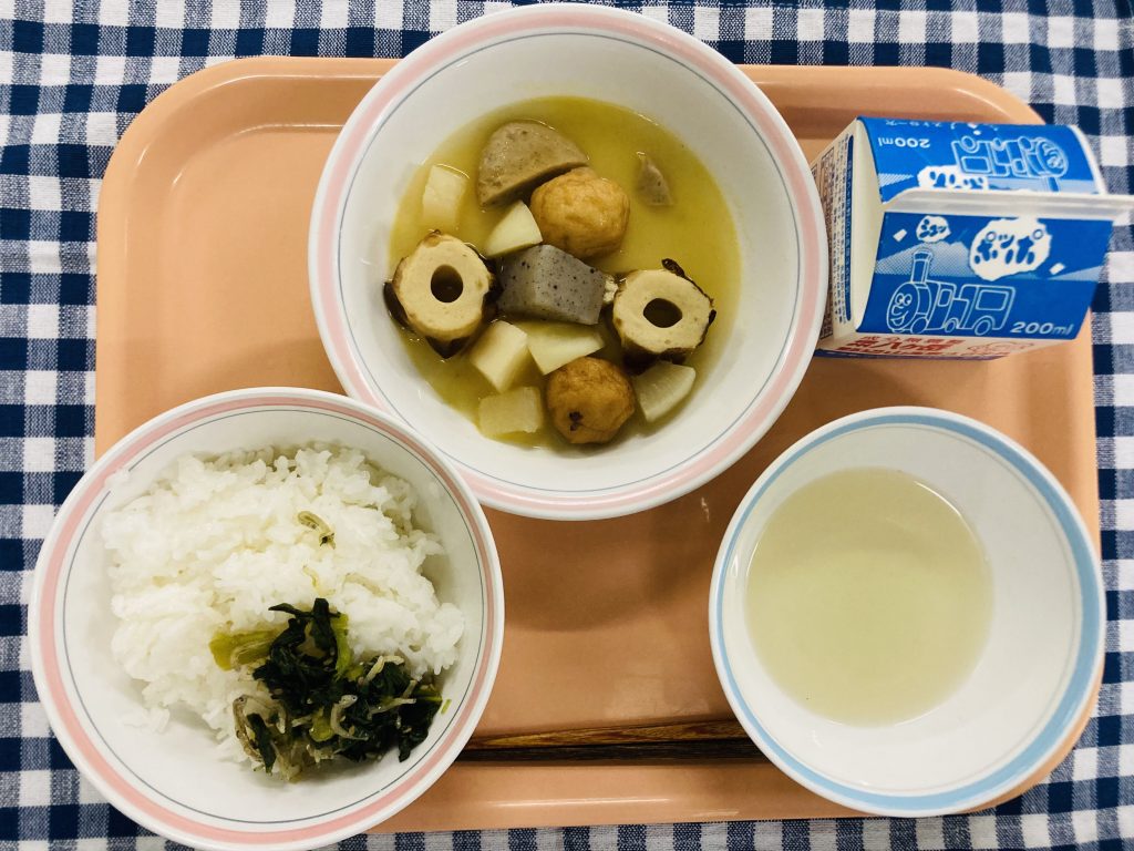 給食週間最終日は、だし汁クイズ！！