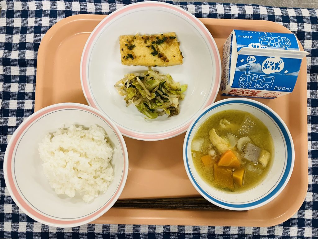 イカを香味野菜で漬け込んで、やわらかくね！