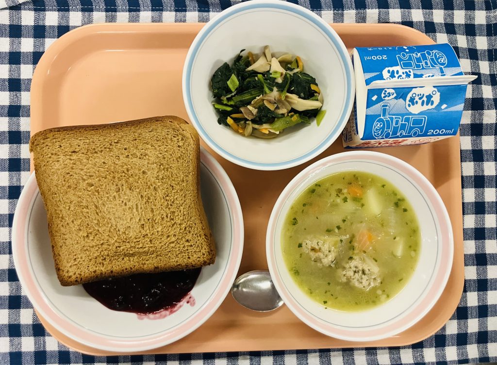 おじいさんのおだんごスープ✨