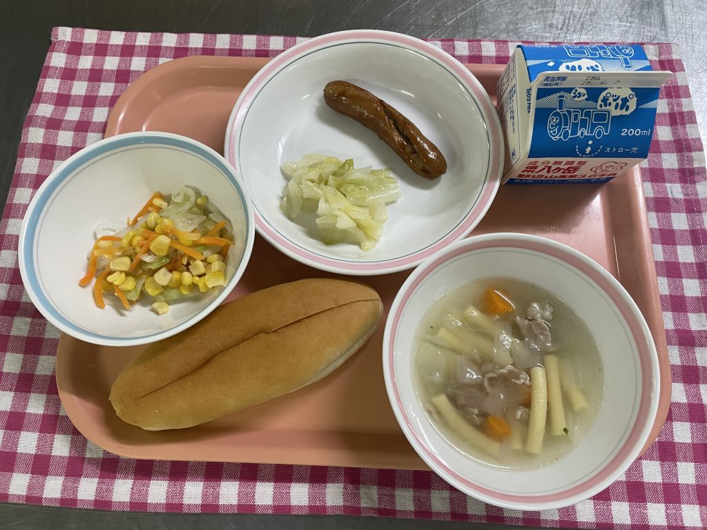 セルフでホットドッグ🥖