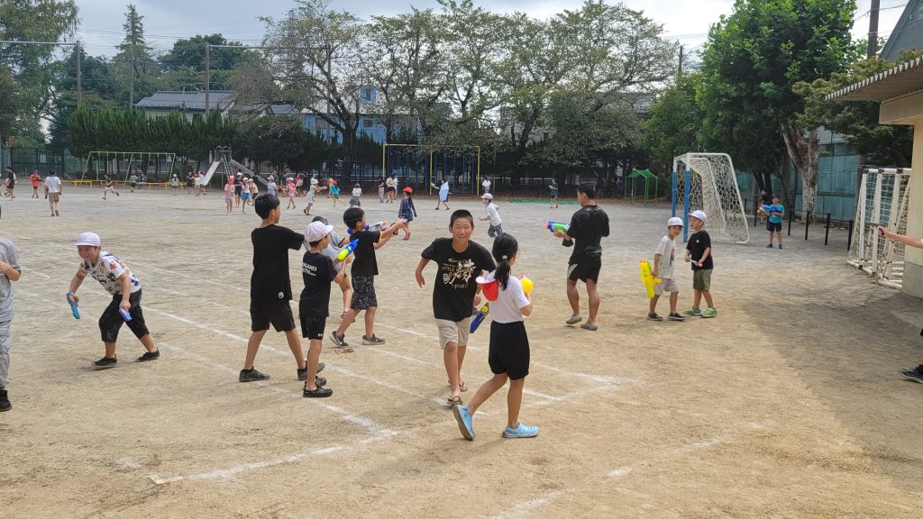 異学年交流　3年生と6年生