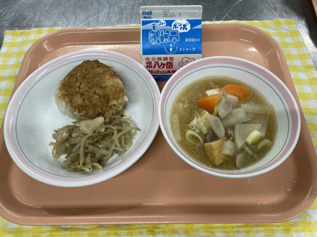 ６７０個のおにぎりを握りました🍙