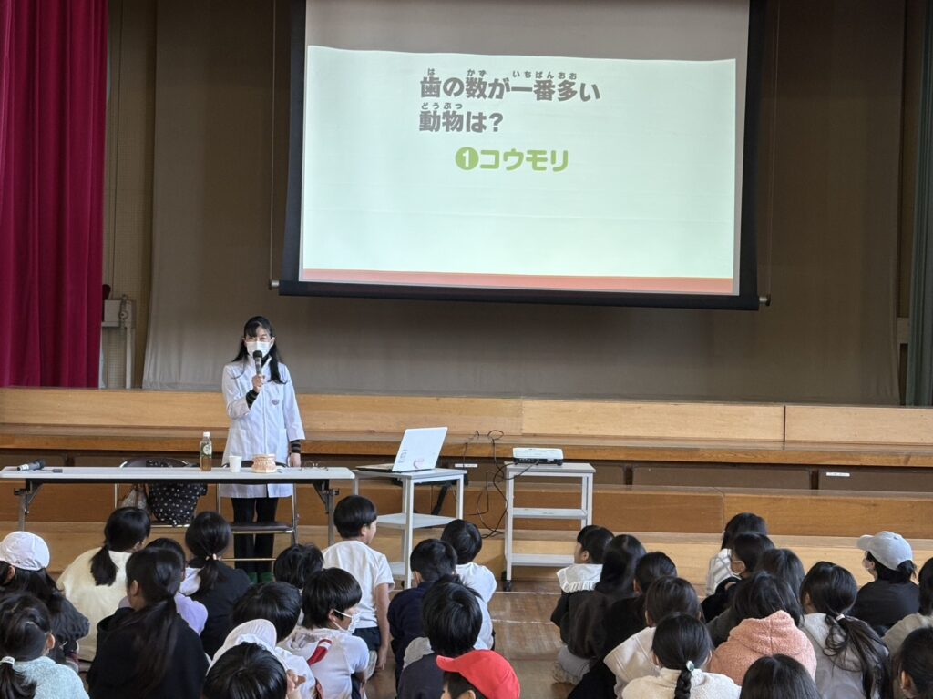4年生　歯科講話