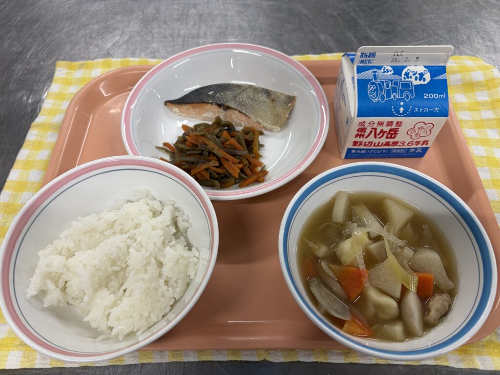 今日から全国給食週間が始まります。