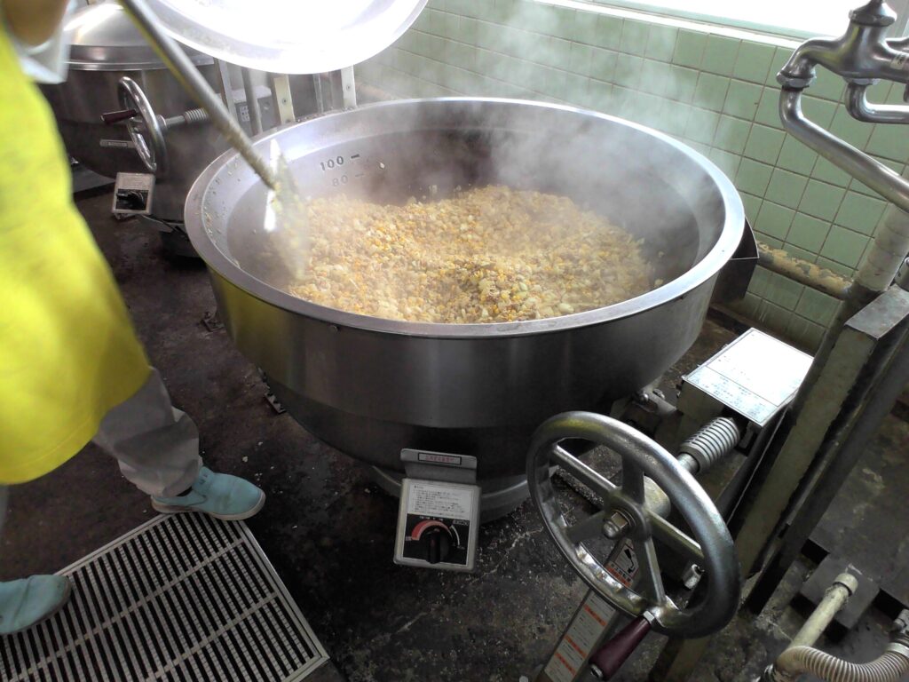 今日の給食はメキシカンライス